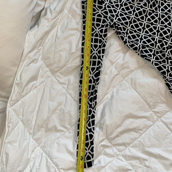 NWOT Inc International Concepts Inc black & white beaded neck top xs - Picture 11 of 13